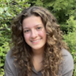 Meet your Posher, Marisa!